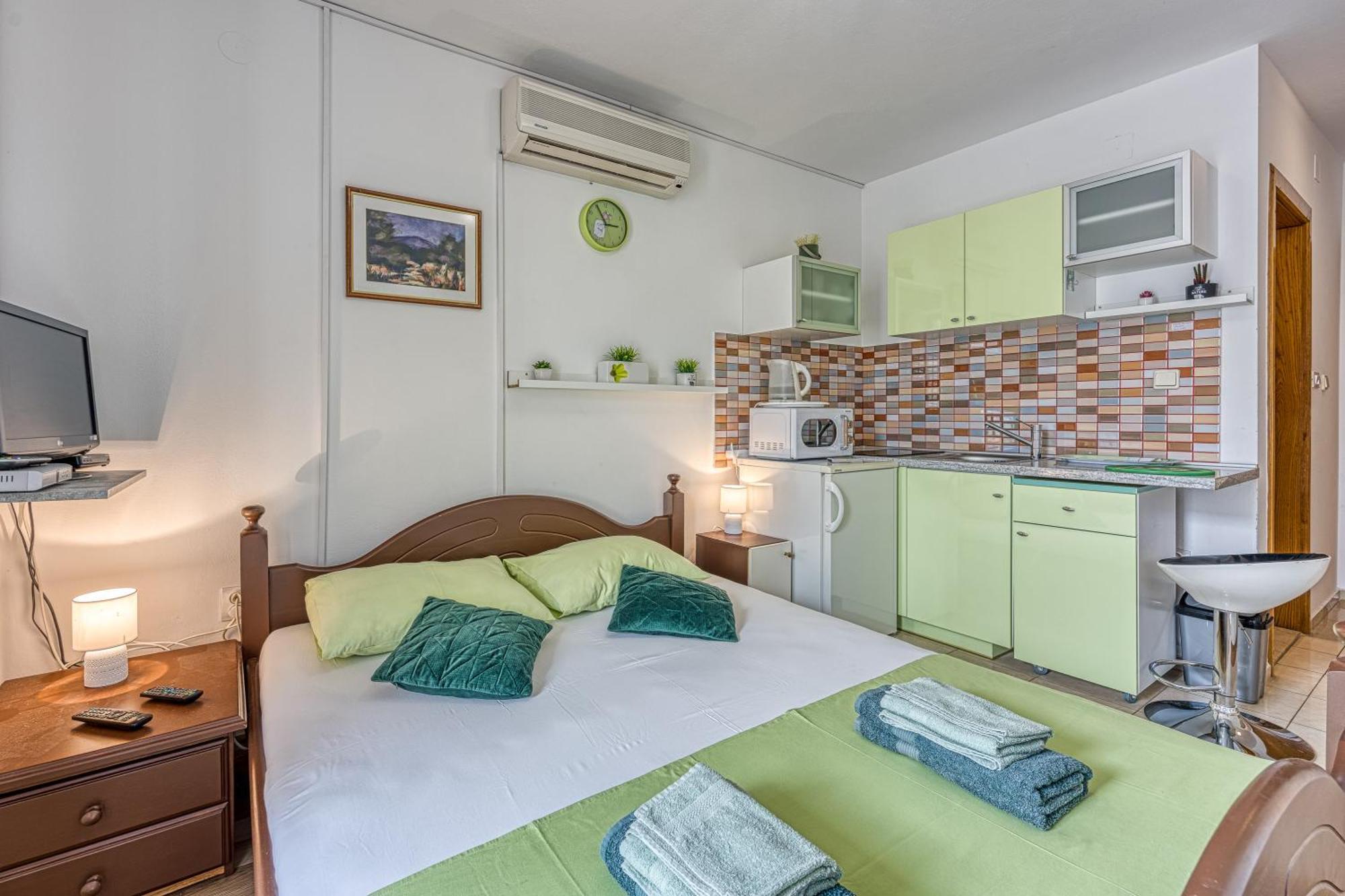 Studio Apartmani Ivanda Makarska Esterno foto